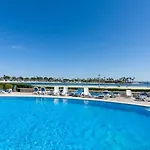 Apartment Carabela Front Beach & Pool By Interhome